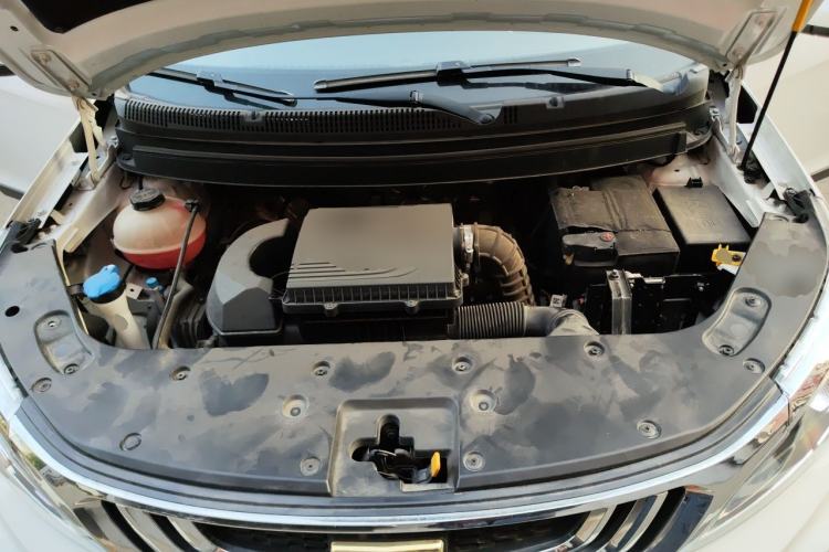 Used Geely Auto Vision X3 2019 Upgraded Model 1.5L Manual Elite Version Engine Bay