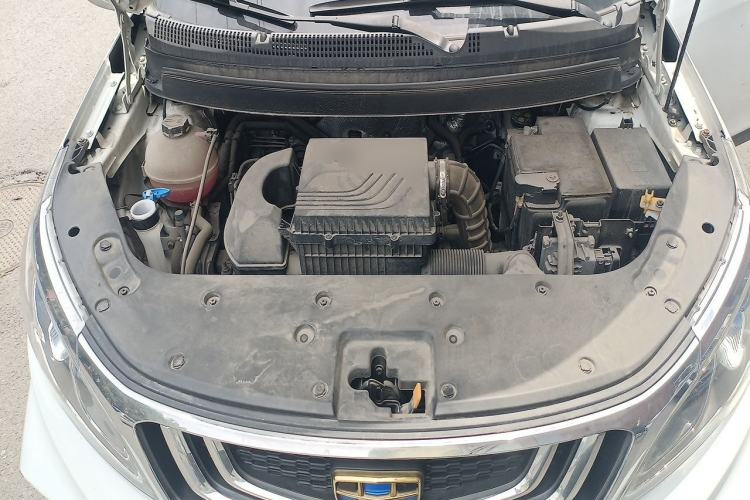 Used Geely Auto Vision X3 2019 Upgraded Model 1.5L CVT Elite Version Engine Bay