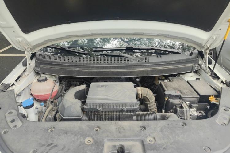 Used Geely Auto Vision X3 2019 Upgraded Model 1.5L CVT Prestige Version Engine Bay