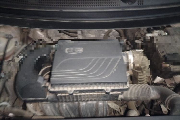 Used Geely Auto Vision X3 2019 Upgraded Model 1.5L Manual Elite Version Engine Bay