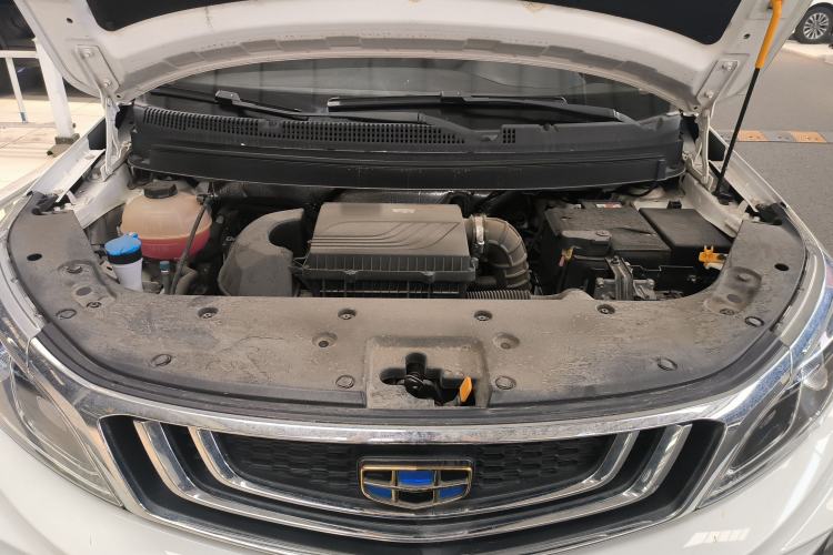 Used Geely Auto Vision X3 2019 Upgraded Model 1.5L CVT Elite Version Engine Bay