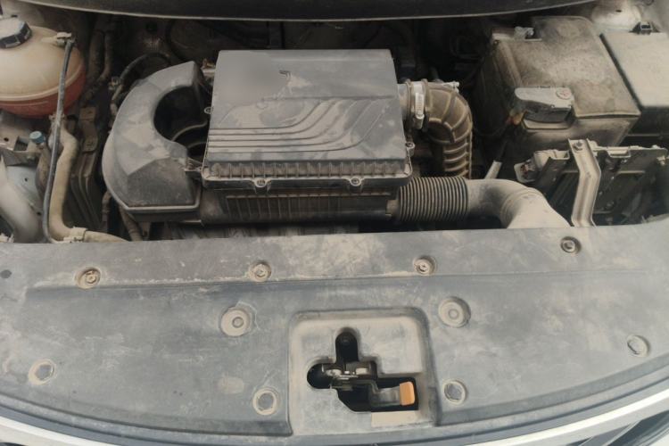 Used Geely Auto Vision X3 2019 Upgraded Model 1.5L Manual Elite Version Engine Bay