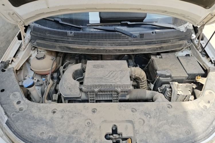 Used Geely Auto Vision X3 2019 Upgraded Model 1.5L CVT Elite Version Engine Bay