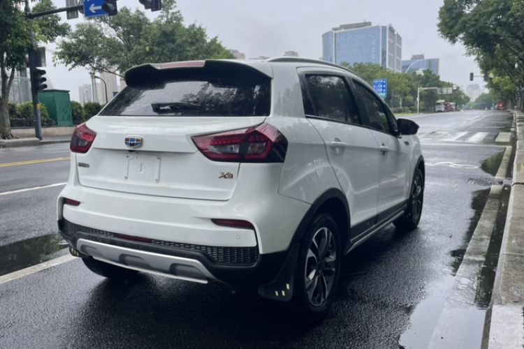 Used Geely Auto Vision X3 2019 Upgraded Model 1.5L CVT Prestige Version Exterior 1