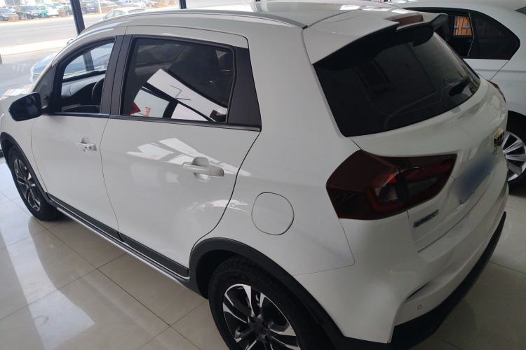 Used Geely Auto Vision X3 2019 Upgraded Model 1.5L CVT Prestige Version Exterior 2
