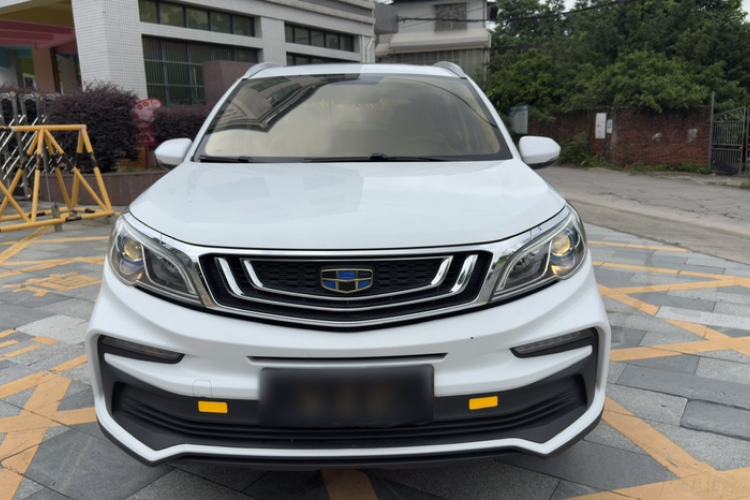 Used Geely Auto Vision X3 2019 Upgraded Model 1.5L CVT Prestige Version Exterior 2