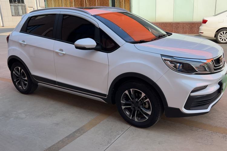Used Geely Auto Vision X3 2019 Upgraded Model 1.5L CVT Prestige Version Exterior 3