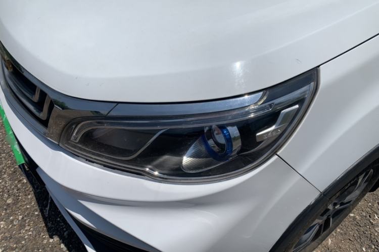 Used Geely Auto Vision X3 2019 Upgraded Model 1.5L Manual Elite Version Exterior 4