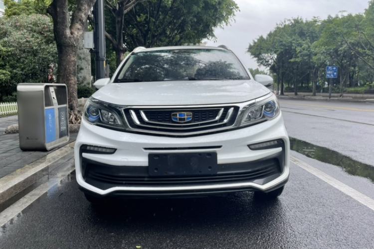 Used Geely Auto Vision X3 2019 Upgraded Model 1.5L CVT Prestige Version Exterior 4