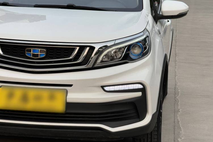 Used Geely Auto Vision X3 2019 Upgraded Model 1.5L CVT Elite Version Exterior 4