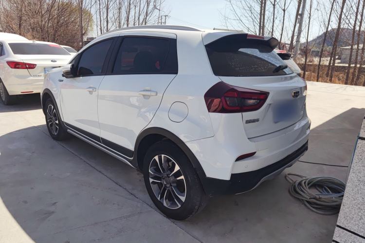 Used Geely Auto Vision X3 2019 Upgraded Model 1.5L Manual Elite Version Exterior 4