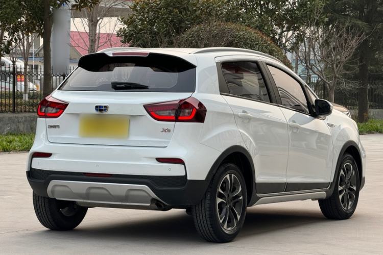 Used Geely Auto Vision X3 2019 Upgraded Model 1.5L CVT Elite Version Exterior 5