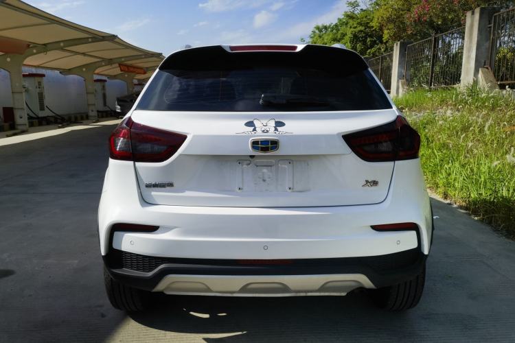 Used Geely Auto Vision X3 2019 Upgraded Model 1.5L CVT Prestige Version Exterior 5