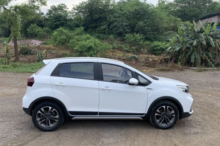 Used Geely Auto Vision X3 2019 Upgraded Model 1.5L CVT Elite Version Exterior 5