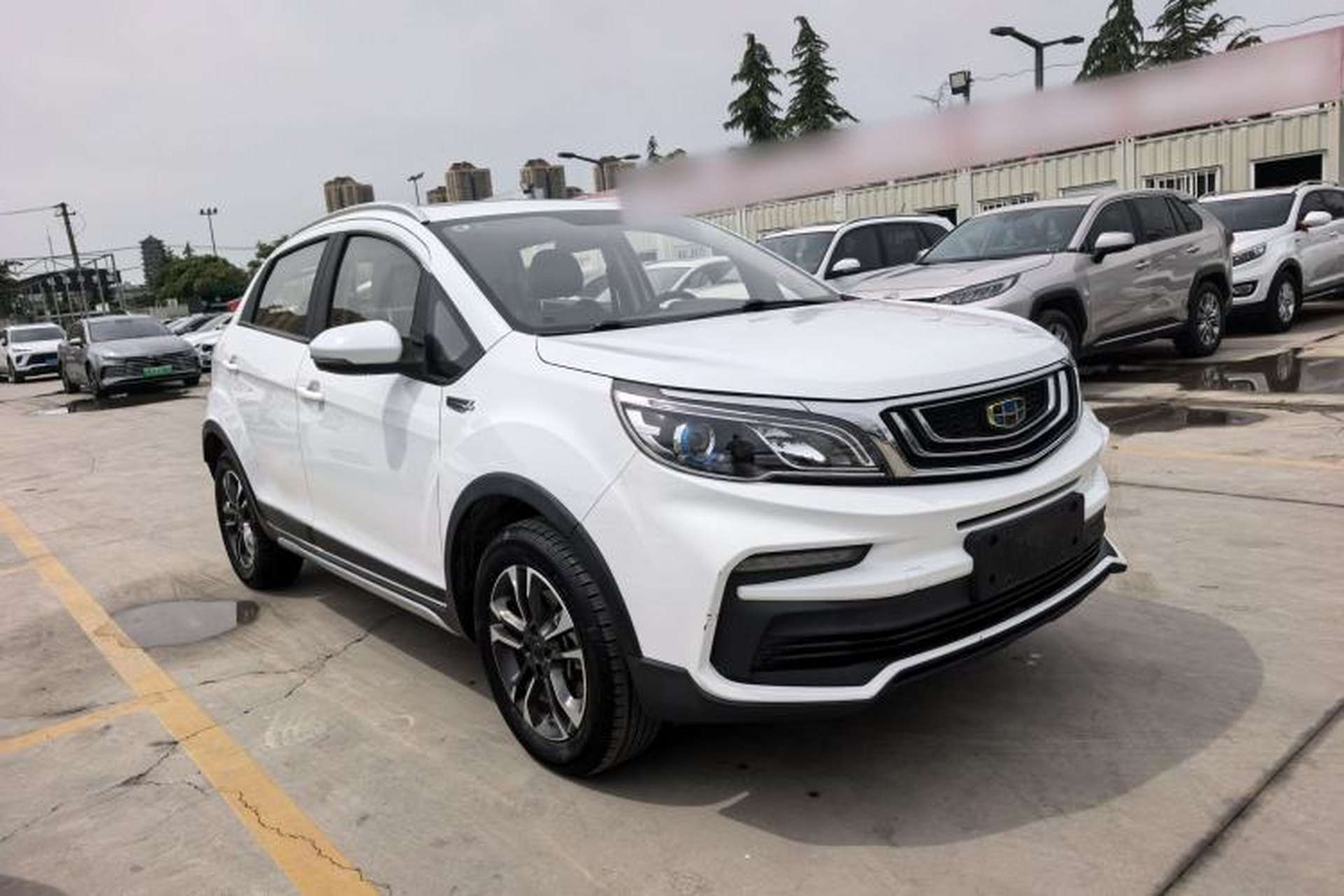 Used Geely Auto Vision X3 2019 Upgraded Model 1.5L Manual Luxury Version Exterior 5