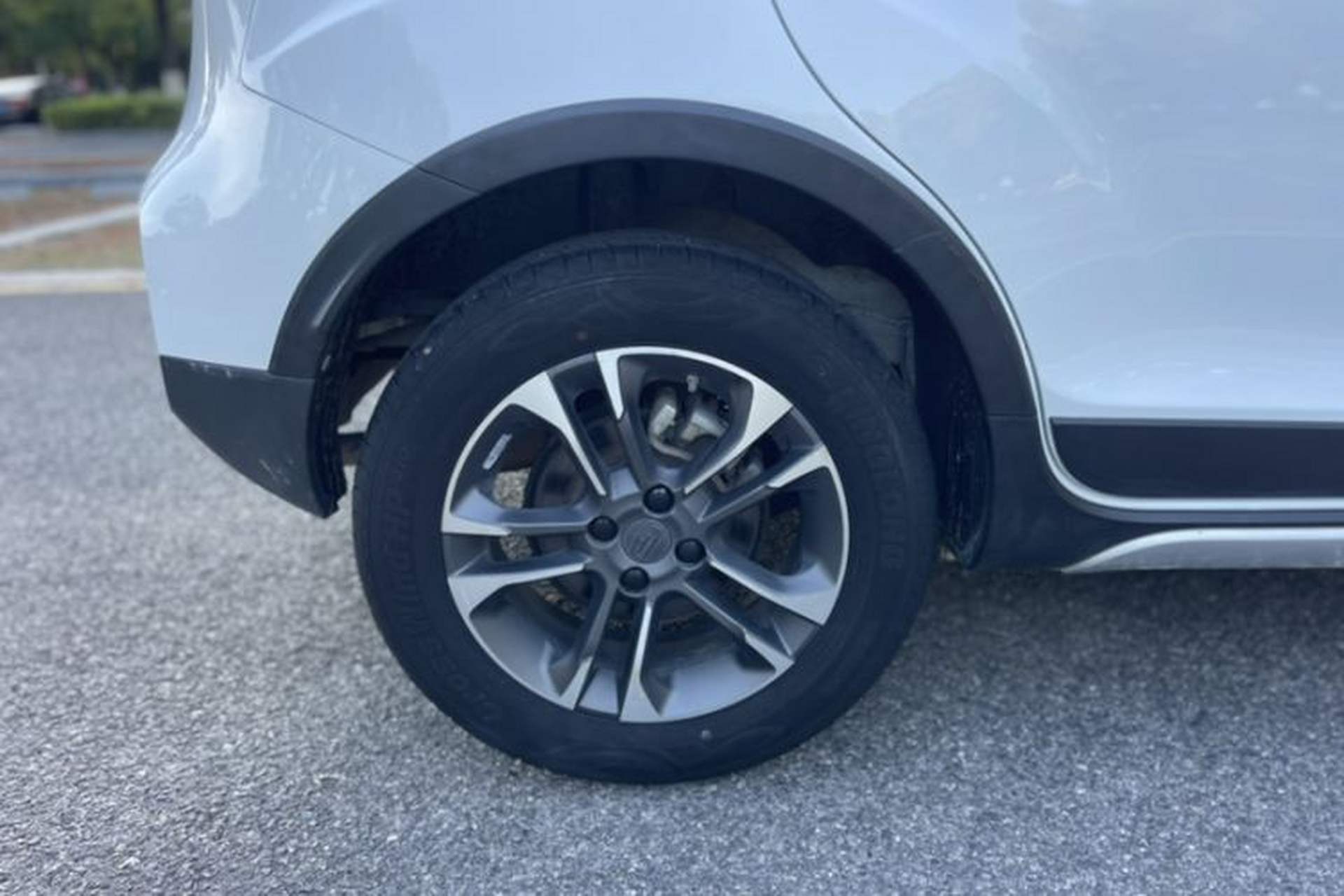 Used Geely Auto Vision X3 2019 Upgraded Model 1.5L CVT Prestige Version Exterior 7