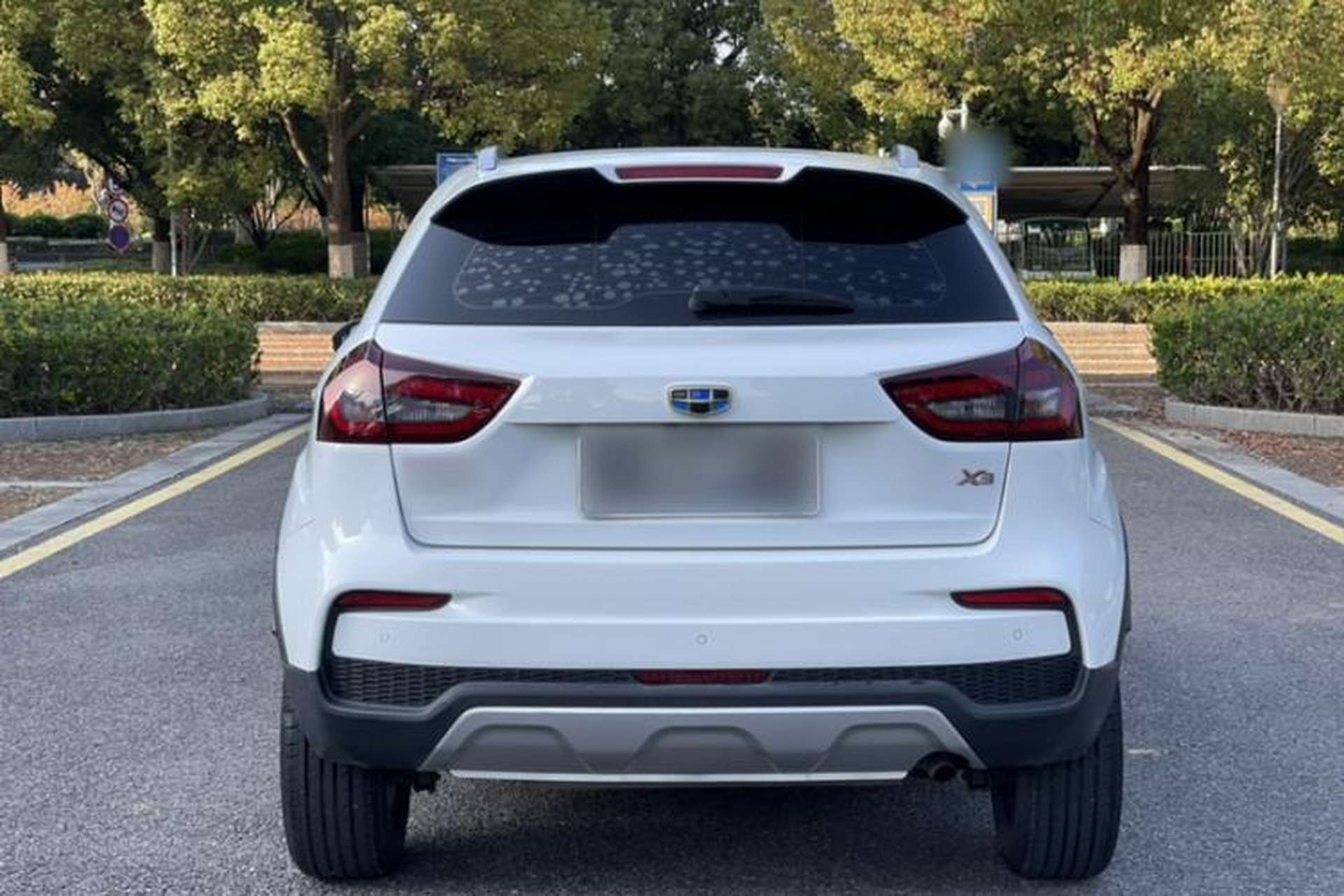 Used Geely Auto Vision X3 2019 Upgraded Model 1.5L CVT Prestige Version Exterior 8