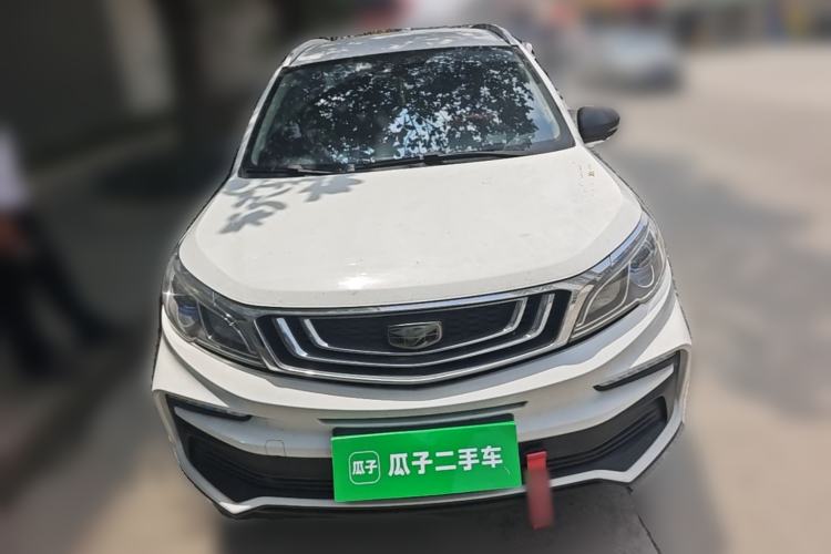 Used Geely Auto Vision X3 2019 Upgraded Model 1.5L Manual Elite Version Front