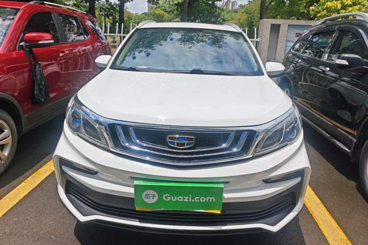 Used Geely Auto Vision X3 2019 Upgraded Model 1.5L Manual Luxury Version Front