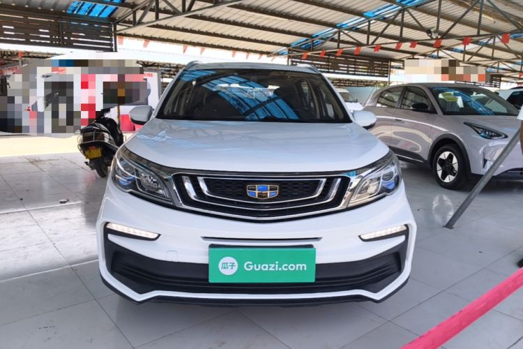 Used Geely Auto Vision X3 2019 Upgraded Model 1.5L Manual Luxury Version Front