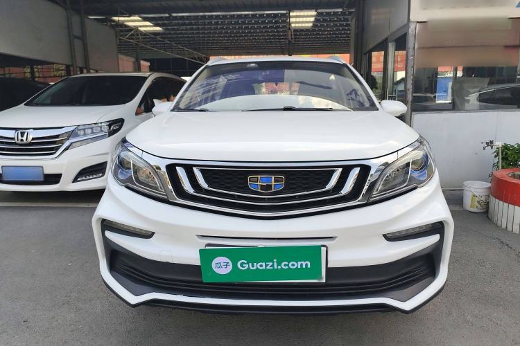 Used Geely Auto Vision X3 2019 Upgraded Model 1.5L Manual Elite Version Front