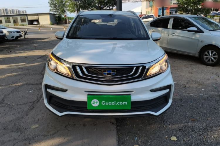 Used Geely Auto Vision X3 2019 Upgraded Model 1.5L Manual Elite Version Front