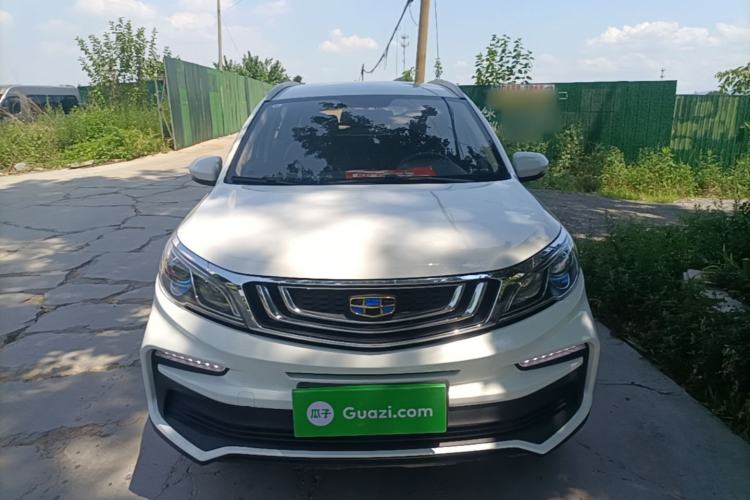 Used Geely Auto Vision X3 2019 Upgraded Model 1.5L Manual Elite Version Front