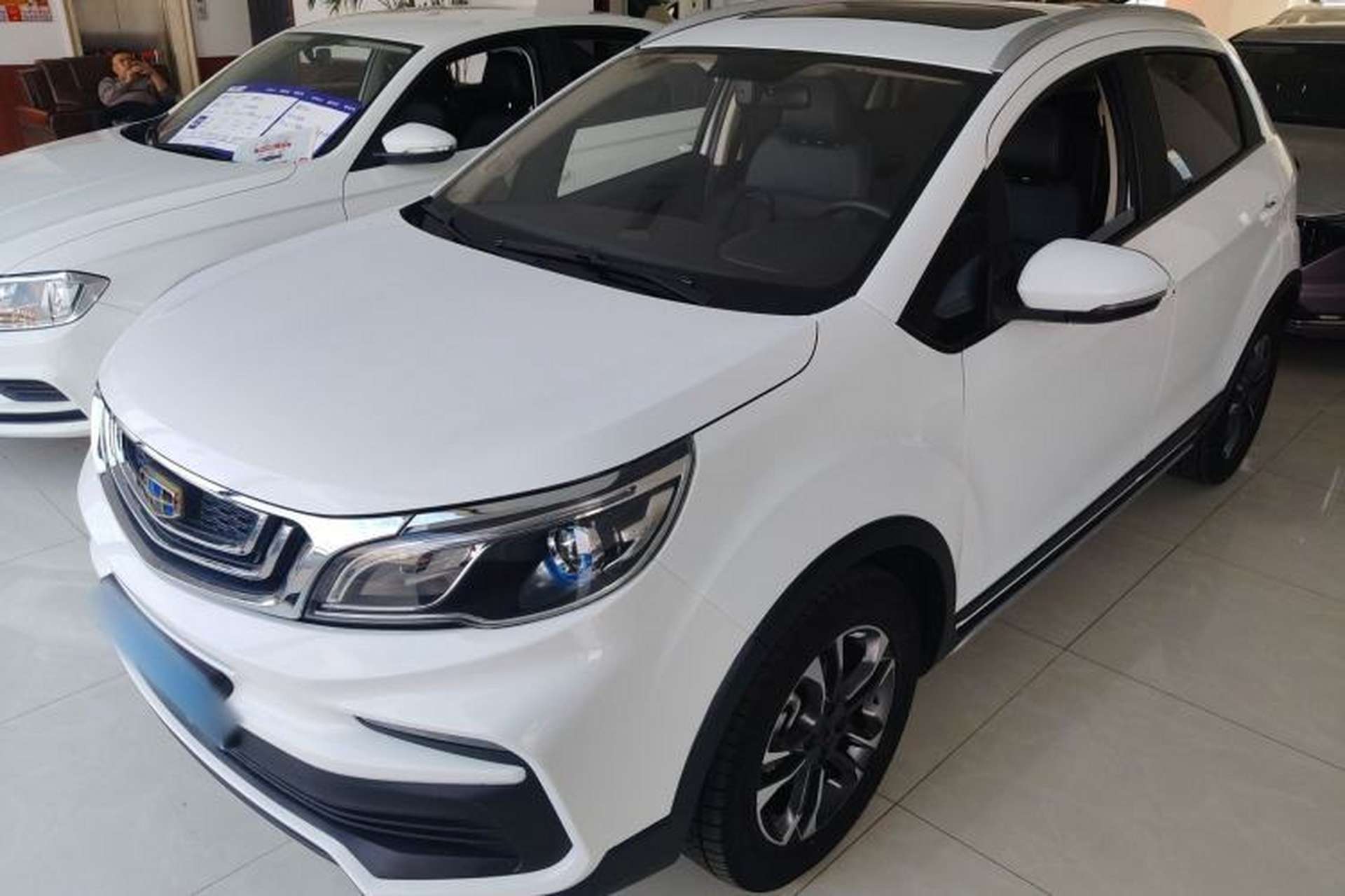 Used Geely Auto Vision X3 2019 Upgraded Model 1.5L CVT Prestige Version Front Left 45 Deg