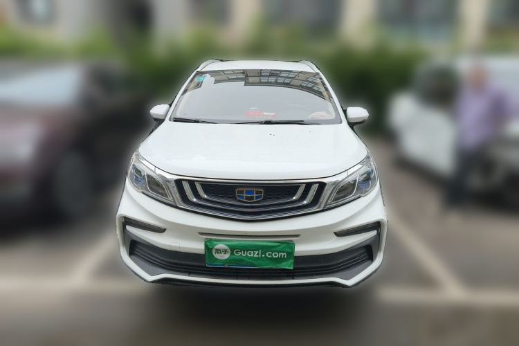 Used Geely Auto Vision X3 2019 Upgraded Model 1.5L Manual Elite Version Front