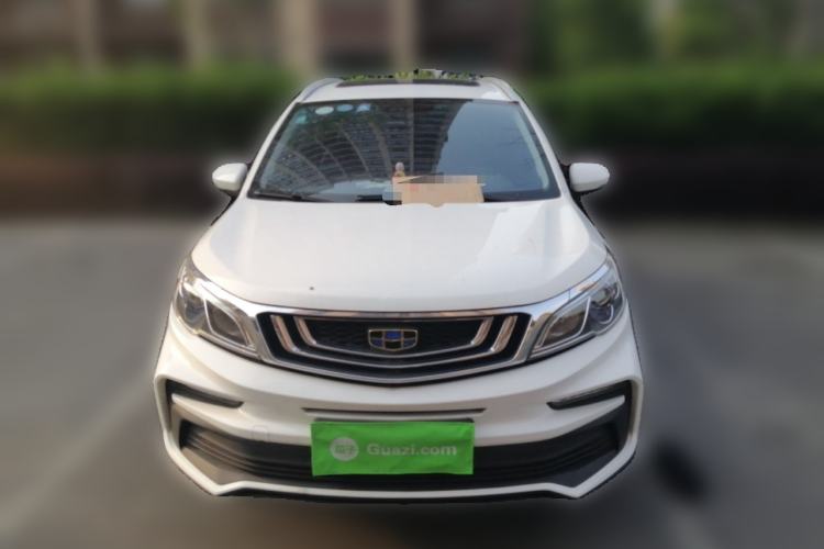 Used Geely Auto Vision X3 2019 Upgraded Model 1.5L Manual Luxury Version Front