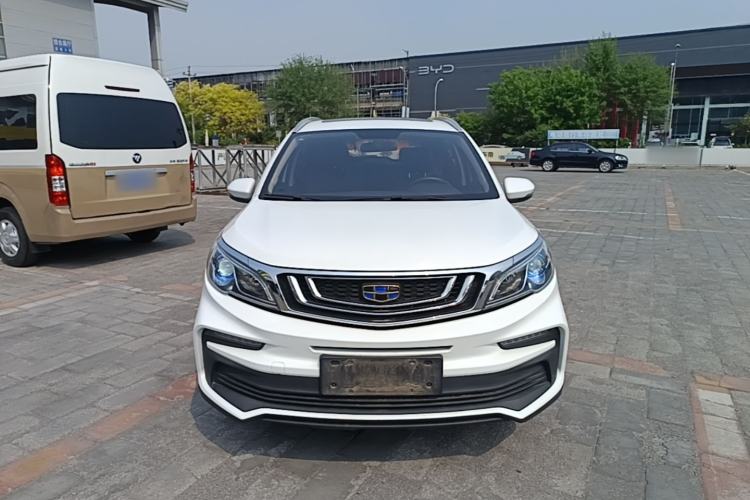 Used Geely Auto Vision X3 2019 Upgraded Model 1.5L Manual Luxury Version Front