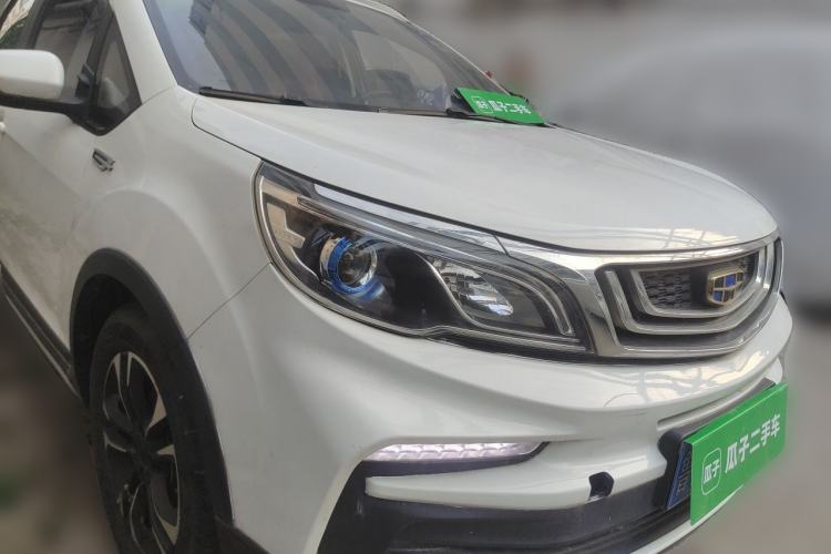Used Geely Auto Vision X3 2019 Upgraded Model 1.5L CVT Prestige Version Front Right 45 Deg