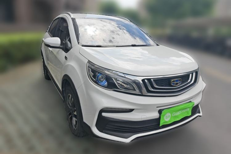 Used Geely Auto Vision X3 2019 Upgraded Model 1.5L Manual Elite Version Front Right 45 Deg