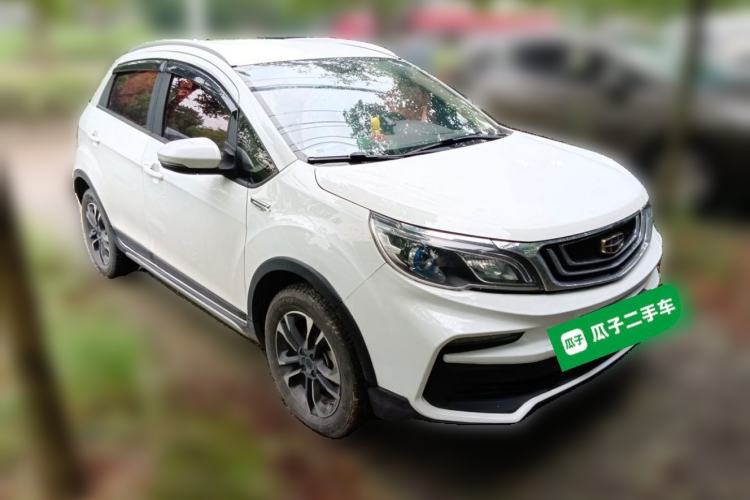 Used Geely Auto Vision X3 2019 Upgraded Model 1.5L CVT Elite Version Front Right 45 Deg