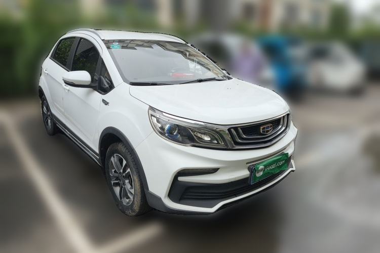Used Geely Auto Vision X3 2019 Upgraded Model 1.5L Manual Elite Version Front Right 45 Deg