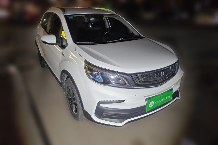 Used Geely Auto Vision X3 2019 Upgraded Model 1.5L CVT Elite Version Front Right 45 Deg
