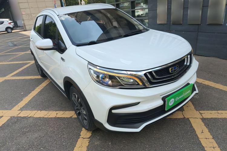 Used Geely Auto Vision X3 2019 Upgraded Model 1.5L CVT Elite Version Front Right 45 Deg