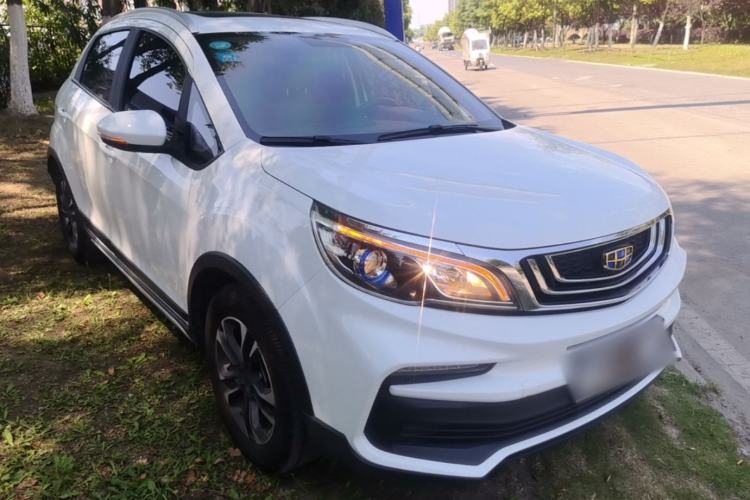 Used Geely Auto Vision X3 2019 Upgraded Model 1.5L CVT Prestige Version Front Right 45 Deg