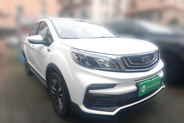 Used Geely Auto Vision X3 2019 Upgraded Model 1.5L Manual Luxury Version Front Right 45 Deg