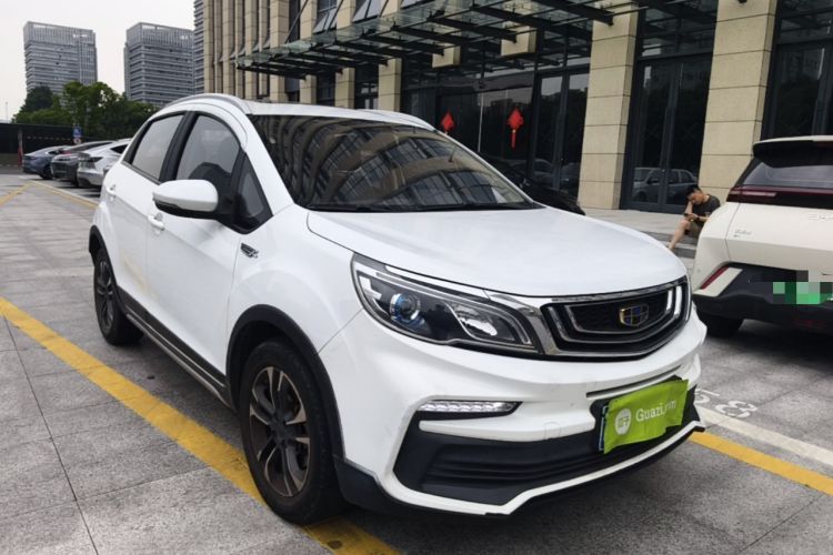 Used Geely Auto Vision X3 2019 Upgraded Model 1.5L CVT Prestige Version Front Right 45 Deg