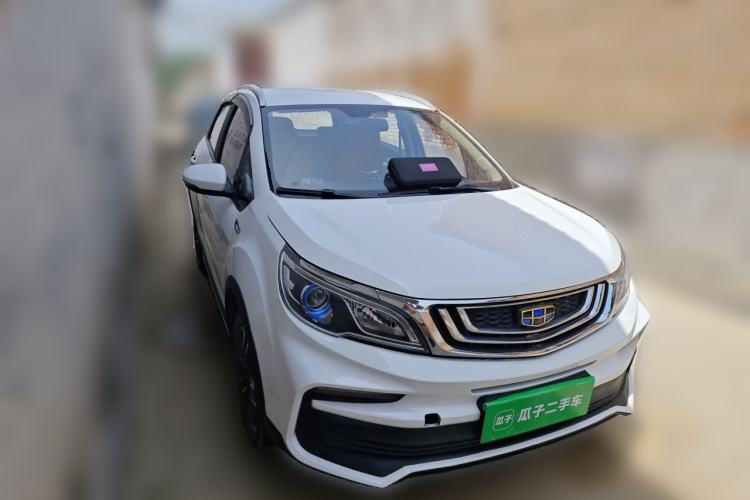 Used Geely Auto Vision X3 2019 Upgraded Model 1.5L CVT Elite Version Front Right 45 Deg