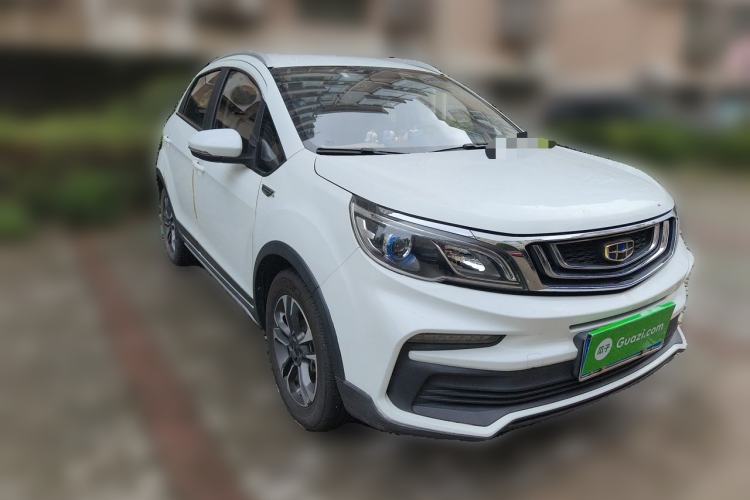 Used Geely Auto Vision X3 2019 Upgraded Model 1.5L CVT Elite Version Front Right 45 Deg