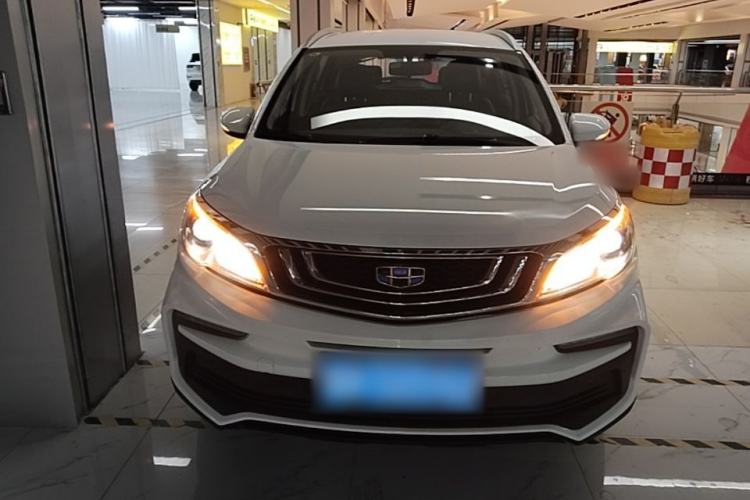 Used Geely Auto Vision X3 2019 Upgraded Model 1.5L CVT Elite Version Front