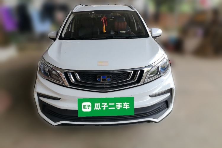 Used Geely Auto Vision X3 2019 Upgraded Model 1.5L CVT Elite Version Front