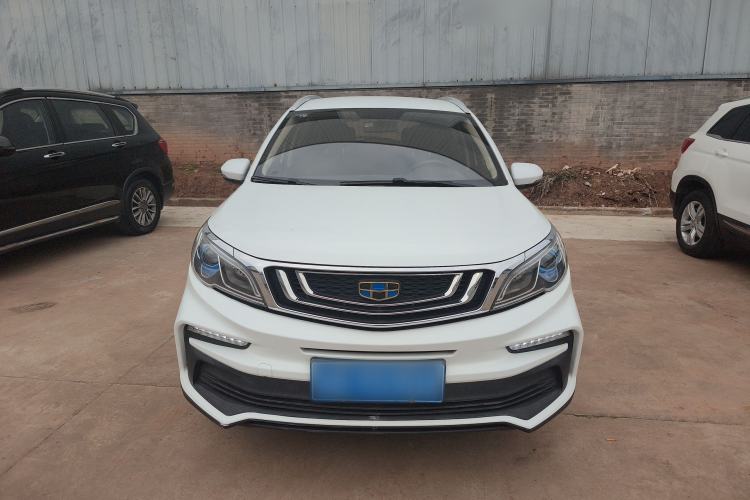 Used Geely Auto Vision X3 2019 Upgraded Model 1.5L Manual Elite Version Front