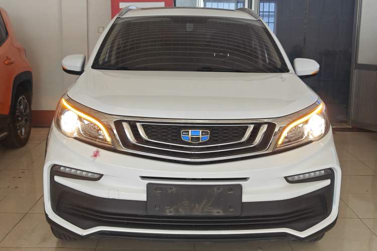 Used Geely Auto Vision X3 2019 Upgraded Model 1.5L Manual Luxury Version Front