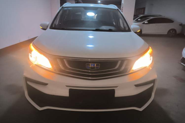 Used Geely Auto Vision X3 2019 Upgraded Model 1.5L CVT Elite Version Front