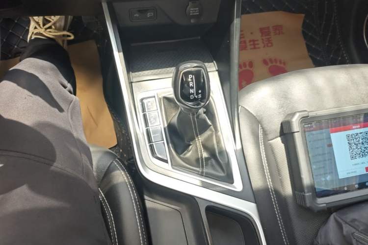 Used Geely Auto Vision X3 2019 Upgraded Model 1.5L CVT Prestige Version Gear Lever
