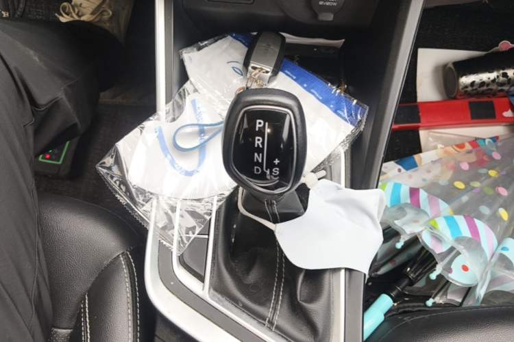 Used Geely Auto Vision X3 2019 Upgraded Model 1.5L CVT Prestige Version Gear Lever