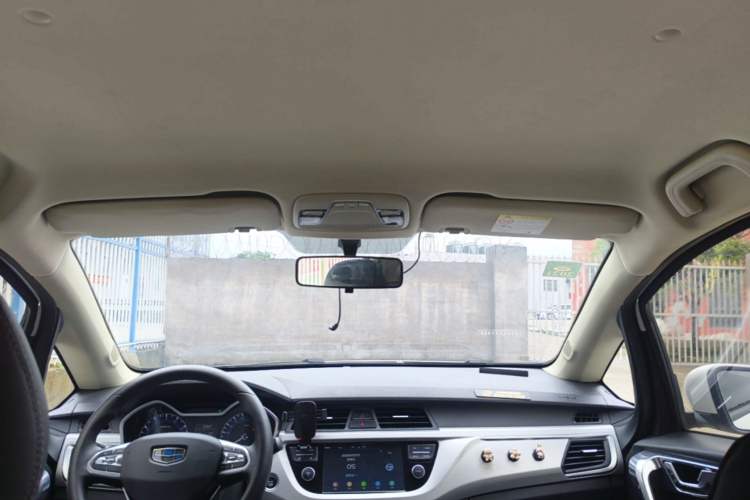 Used Geely Auto Vision X3 2019 Upgraded Model 1.5L CVT Elite Version Headliner